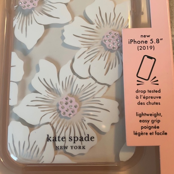 kate spade Accessories - New Kate Spade iPhone 11 (2019) 5.8 - SO PRETTY!